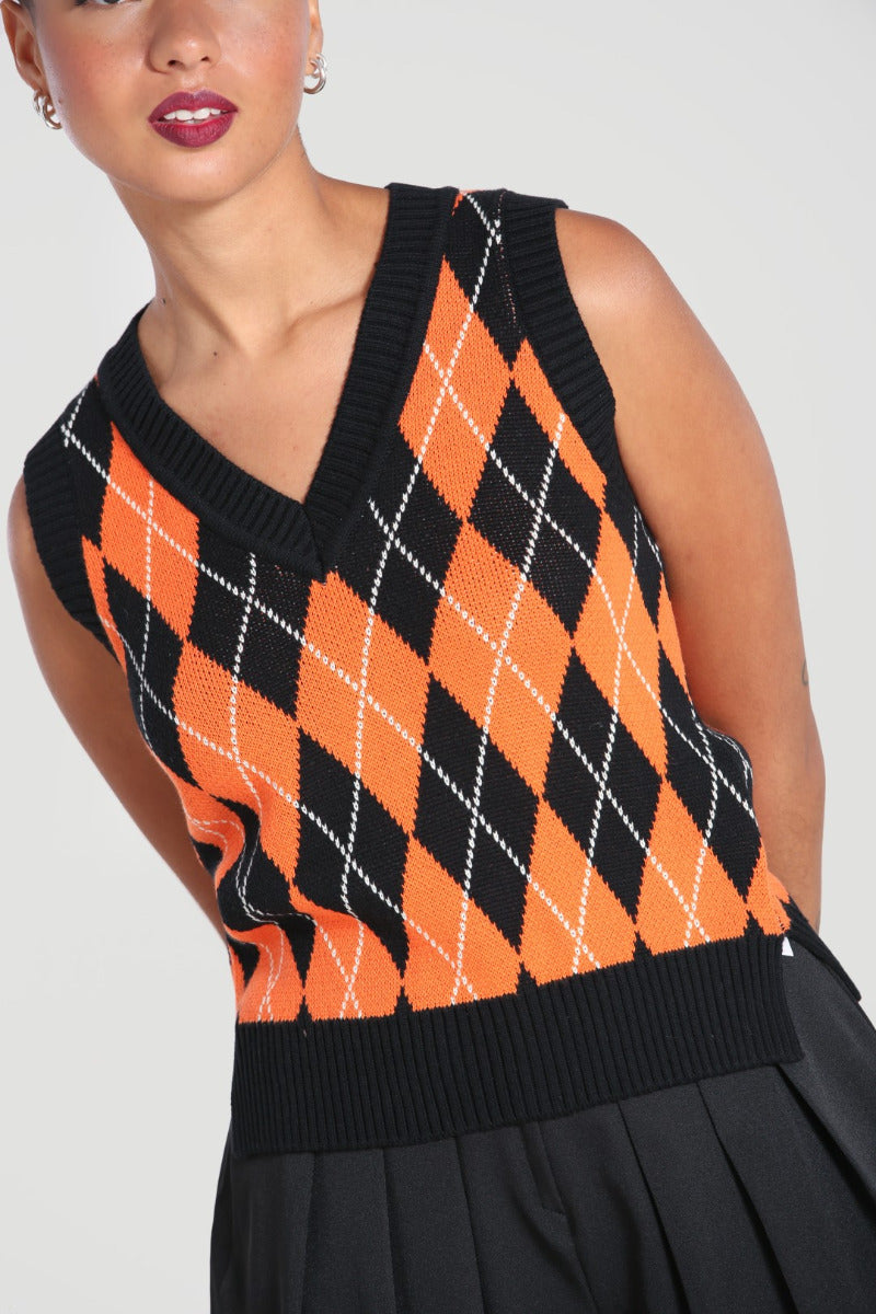 Rhombus Vest Black-Orange